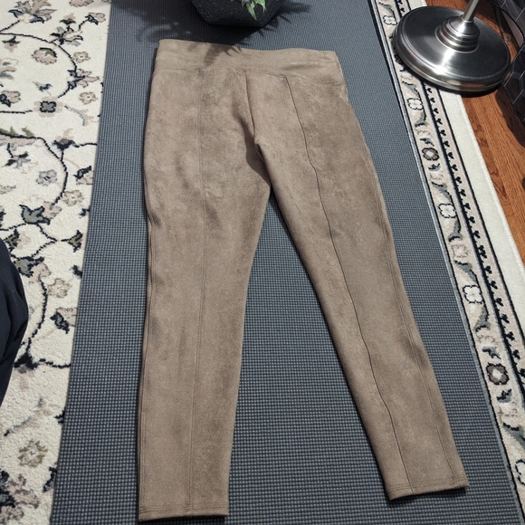 SPANX Faux Suede Leggings - Picture 3 of 8